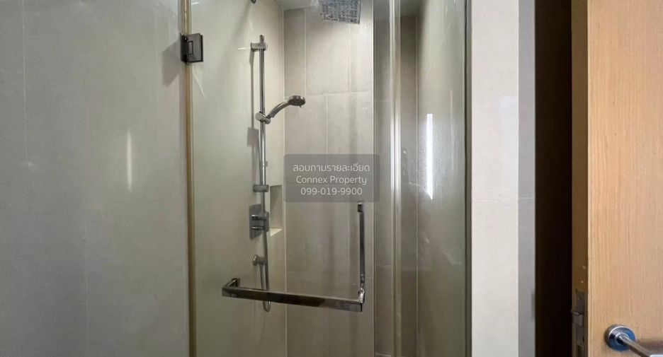 For sale 1 bed condo in Khlong Toei, Bangkok