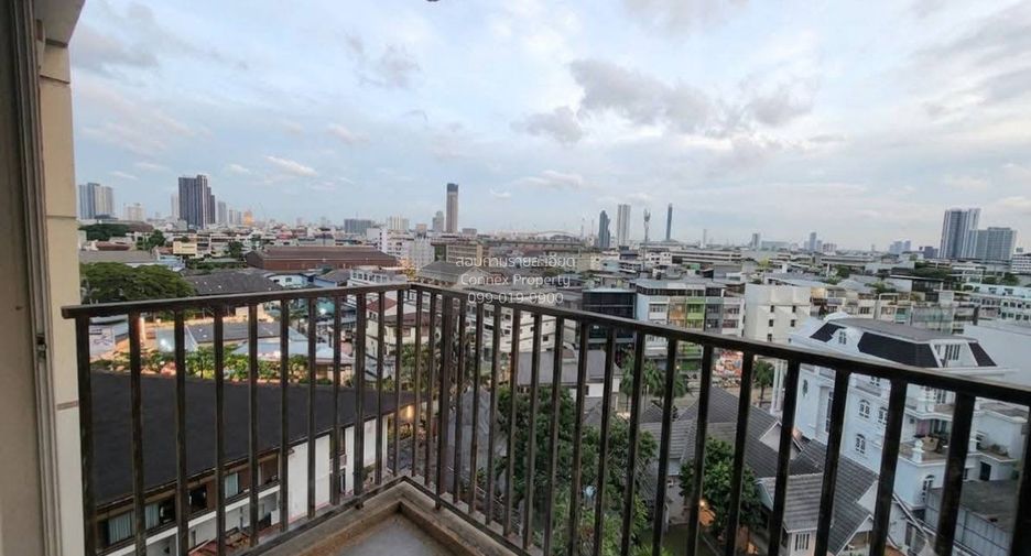 For sale 2 bedrooms condo in Yan Nawa, Bangkok