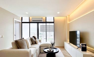 For sale 2 bedrooms condo in Phra Khanong, Bangkok