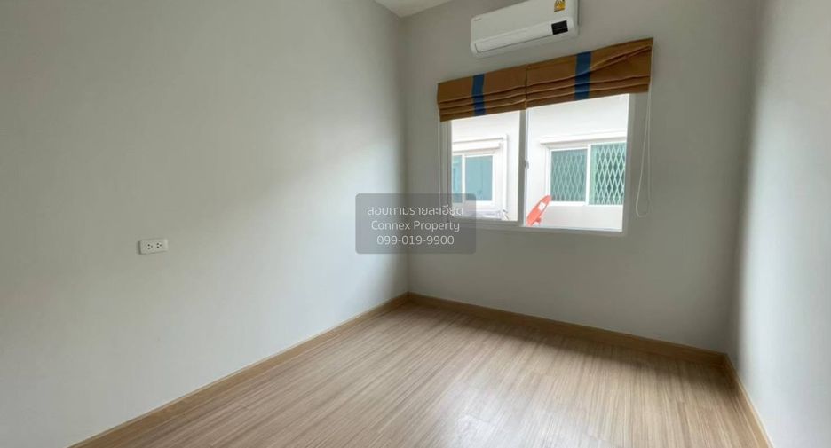 For sale 3 bedrooms townhouse in Bang Phli, Samut Prakan