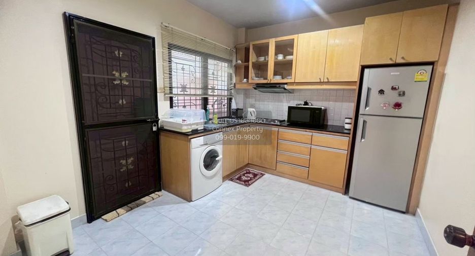 For sale 4 bedrooms house in Bang Lamung, Chonburi
