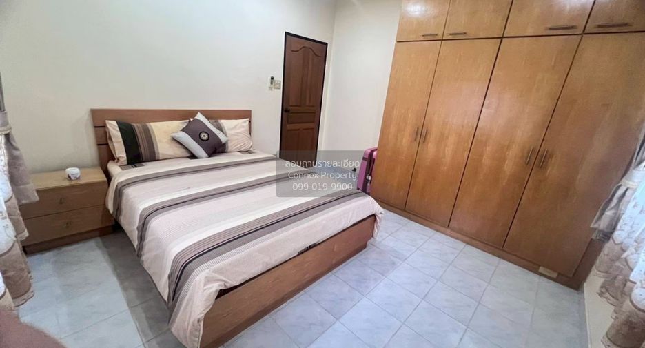 For sale 4 bedrooms house in Bang Lamung, Chonburi