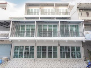 Local comercial en venta de 1 habitaciones en Wang Thonglang, Bangkok