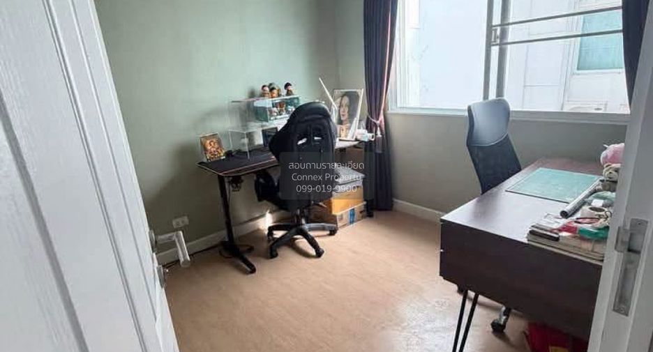 For sale 3 bedrooms townhouse in Mueang Nonthaburi, Nonthaburi