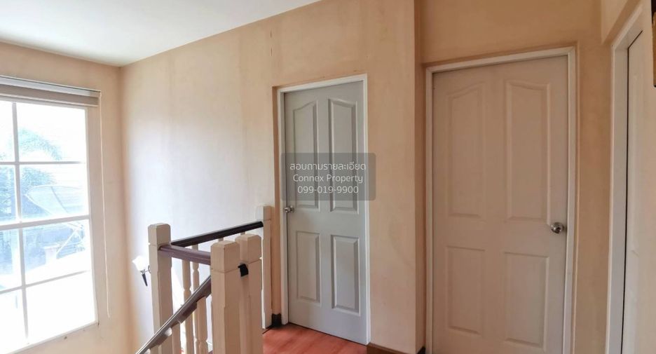 For sale 3 bedrooms house in Bang Khun Thian, Bangkok