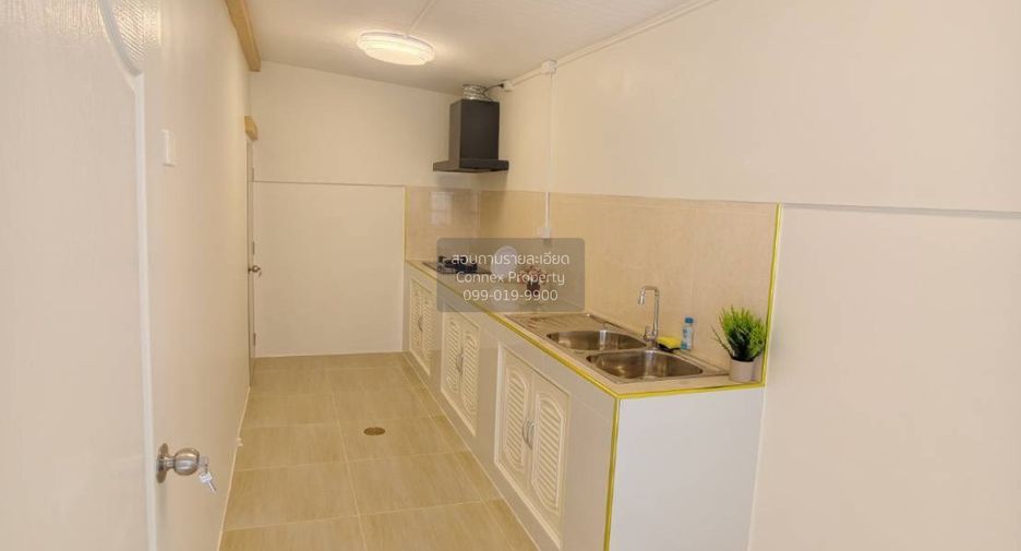 For sale 3 bedrooms house in Mueang Samut Prakan, Samut Prakan
