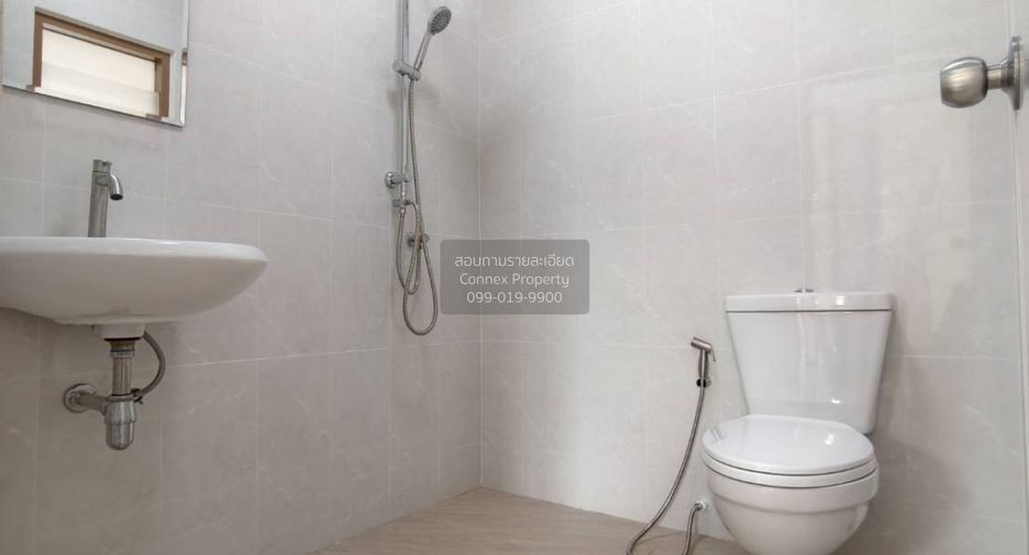 For sale 3 bedrooms house in Mueang Samut Prakan, Samut Prakan