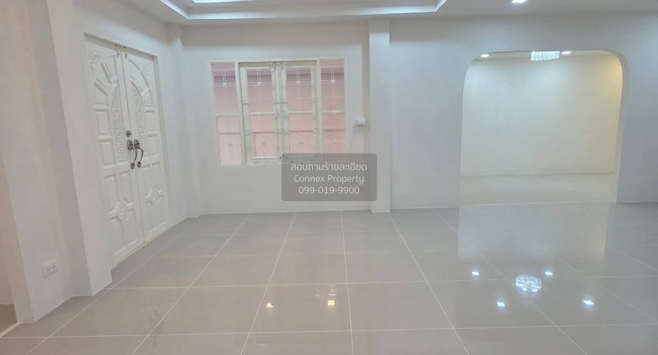 For sale 3 bedrooms house in Bang Bua Thong, Nonthaburi