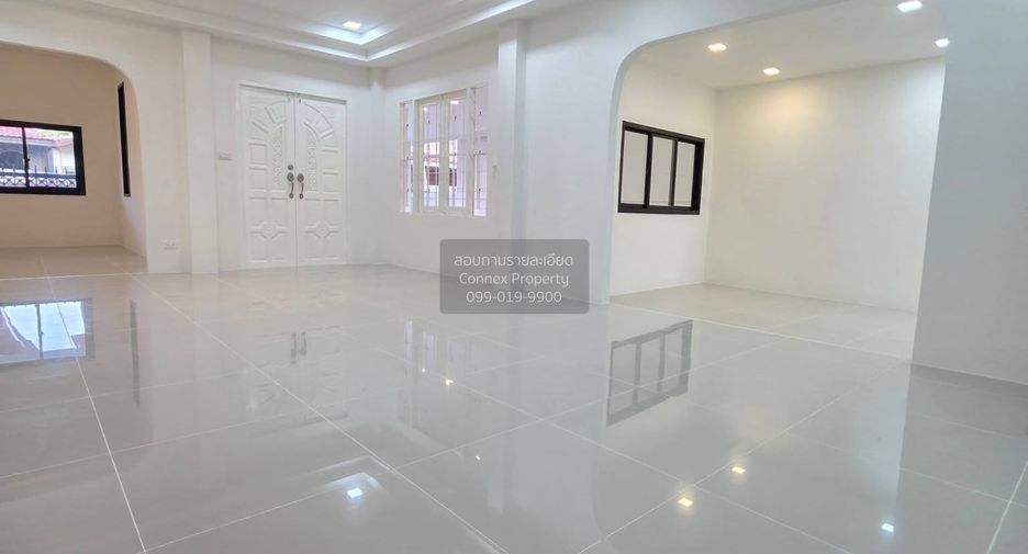 For sale 3 bedrooms house in Bang Bua Thong, Nonthaburi