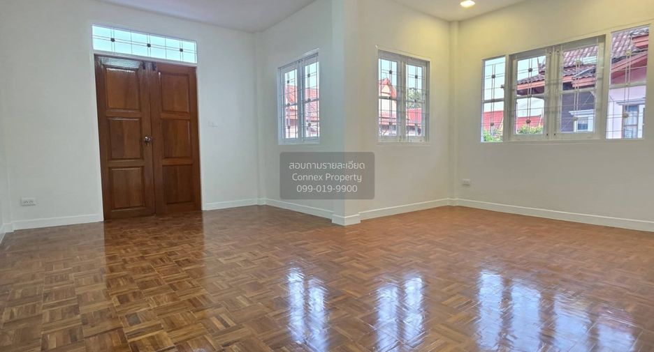 For sale 3 bedrooms house in Bang Bua Thong, Nonthaburi