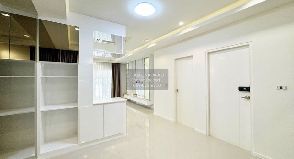 For sale 3 bedrooms townhouse in Prawet, Bangkok