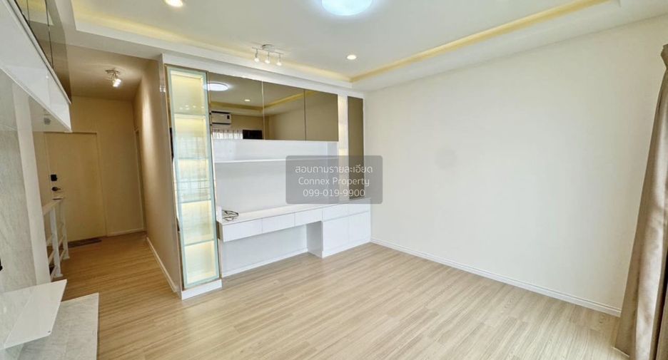 For sale 3 bedrooms townhouse in Prawet, Bangkok