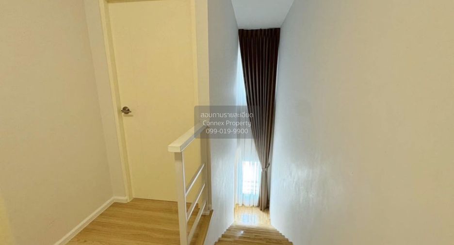 For sale 3 bedrooms townhouse in Prawet, Bangkok
