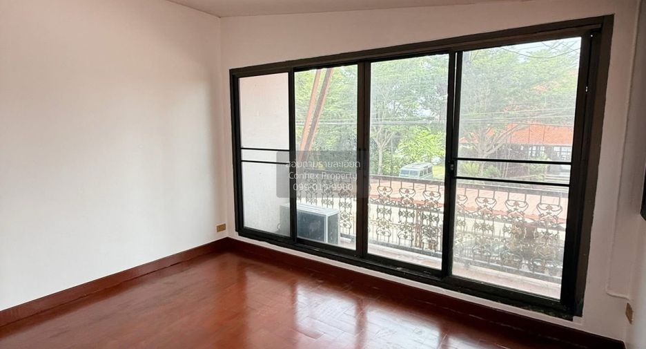 For sale 3 bedrooms house in Bang Bua Thong, Nonthaburi