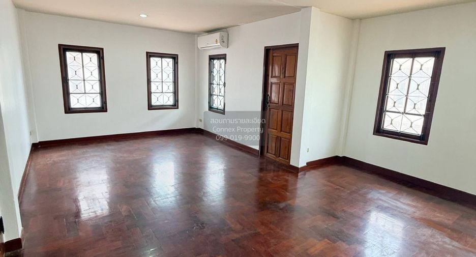 For sale 3 bedrooms house in Bang Bua Thong, Nonthaburi