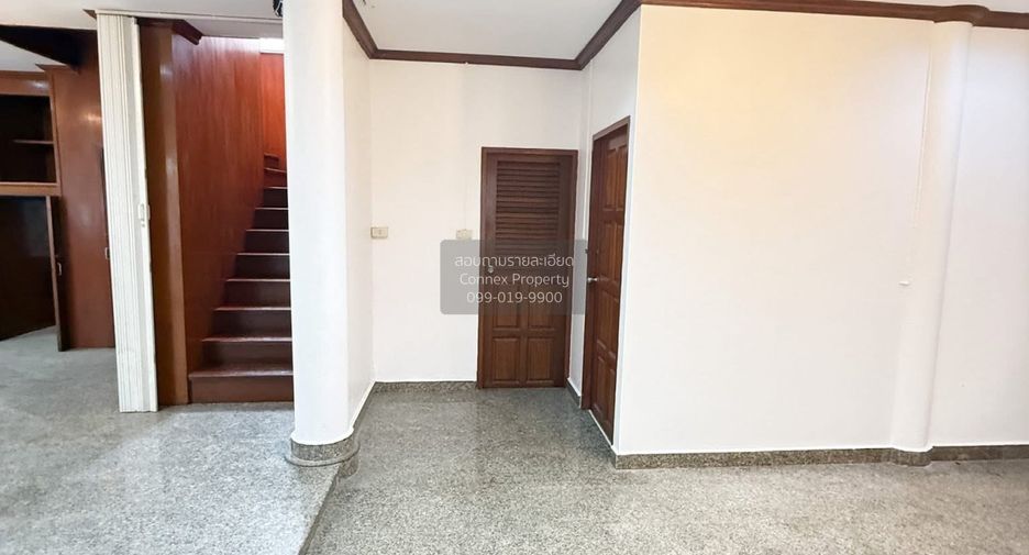 For sale 3 bedrooms house in Bang Bua Thong, Nonthaburi