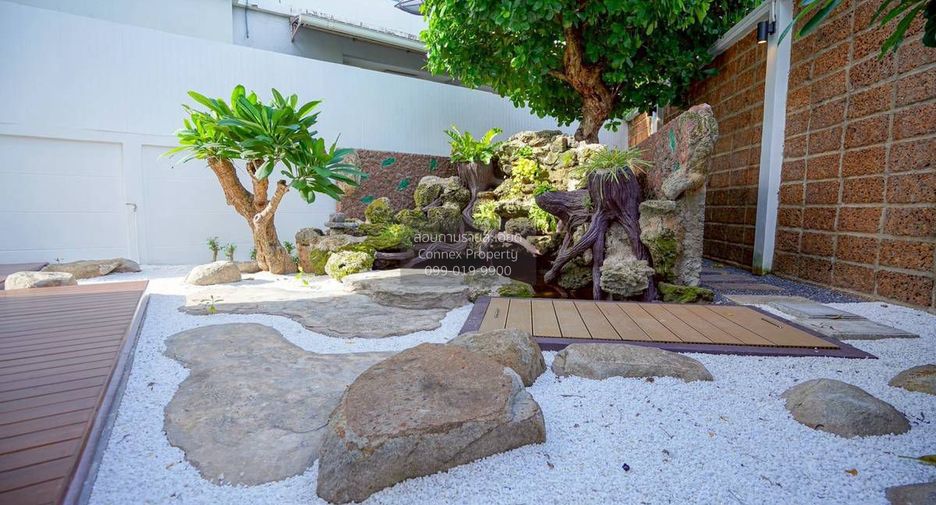For sale 3 bedrooms house in Khan Na Yao, Bangkok