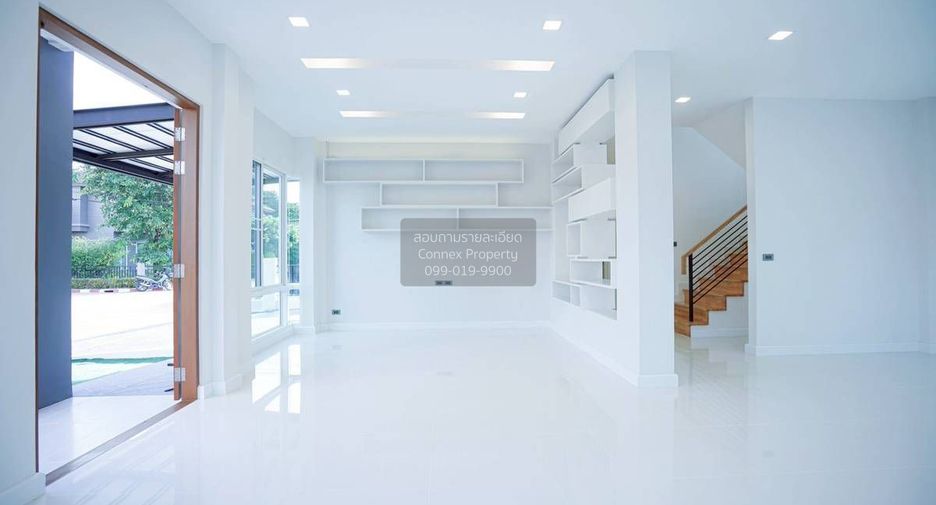 For sale 3 bedrooms house in Khan Na Yao, Bangkok