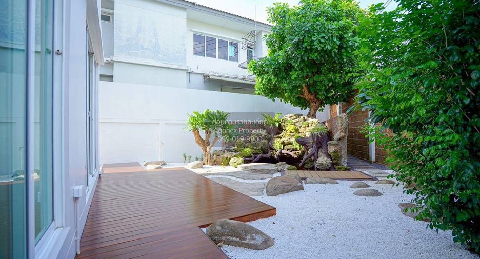 For sale 3 bedrooms house in Khan Na Yao, Bangkok