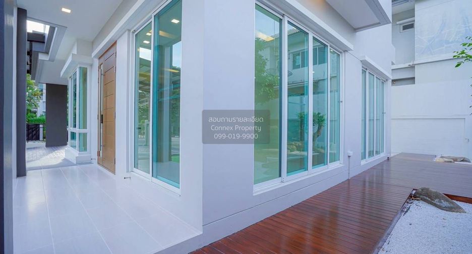For sale 3 bedrooms house in Khan Na Yao, Bangkok