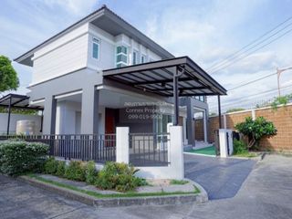 For sale 3 bedrooms house in Khan Na Yao, Bangkok