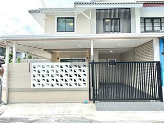 For sale 4 bedrooms townhouse in Bang Bua Thong, Nonthaburi