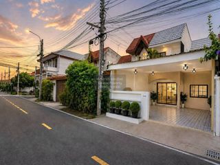 For sale 5 bedrooms townhouse in Bang Bua Thong, Nonthaburi