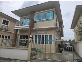 For sale 4 bedrooms house in Nong Khaem, Bangkok