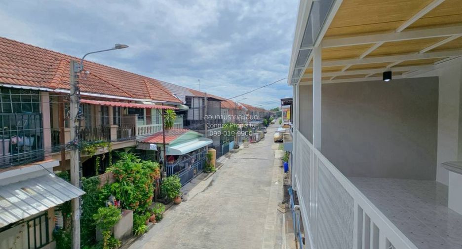 For sale 4 bedrooms townhouse in Bang Bua Thong, Nonthaburi
