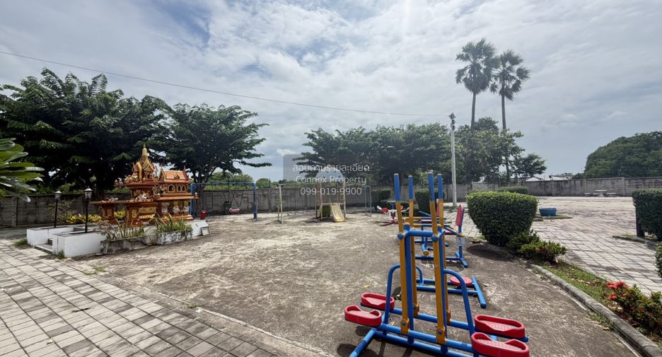 Продажа 2 спальни дом в Mueang Chon Buri, Чонбури