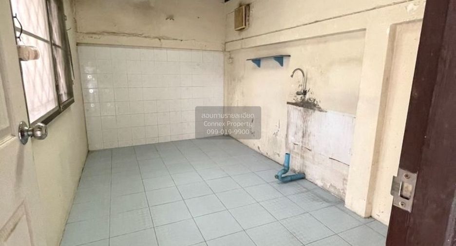 For sale 3 bedrooms house in Bang Khae, Bangkok