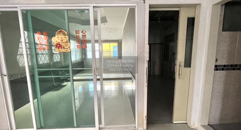 For sale 3 bedrooms house in Bang Khae, Bangkok