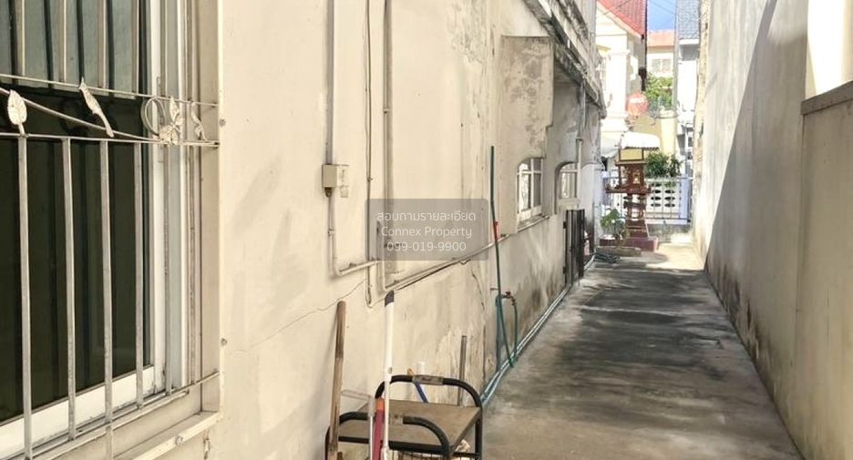 For sale 3 bedrooms house in Bang Khae, Bangkok