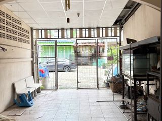 For sale 2 bedrooms townhouse in Nong Khaem, Bangkok