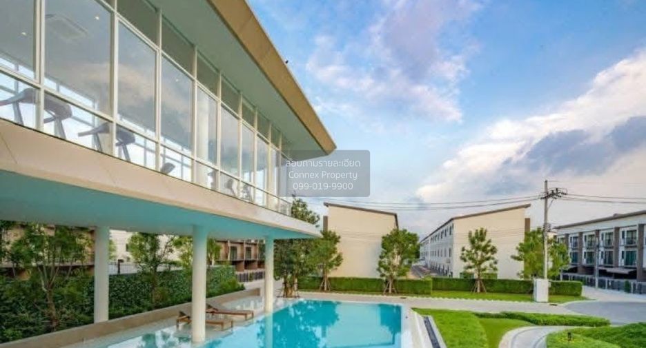 For sale 3 bedrooms townhouse in Bang Khen, Bangkok