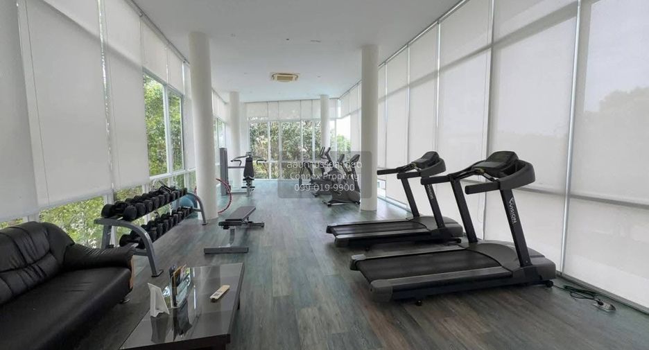 For sale 3 bedrooms townhouse in Bang Khen, Bangkok