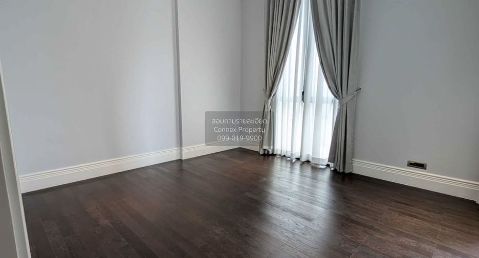 For sale 3 bedrooms condo in Pathum Wan, Bangkok