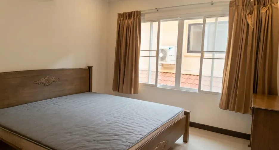 For sale 3 bedrooms house in Bang Lamung, Chonburi