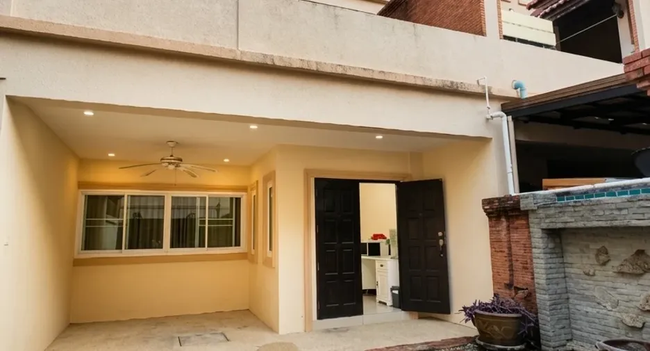 For sale 3 bedrooms house in Bang Lamung, Chonburi