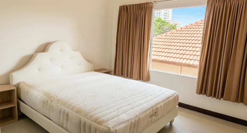 For sale 3 bedrooms house in Bang Lamung, Chonburi
