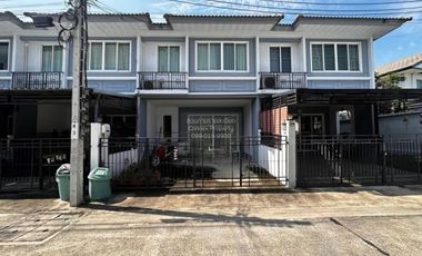 Reihenhaus zur Miete mit 3 Zimmer in Bang Kruai, Nonthaburi