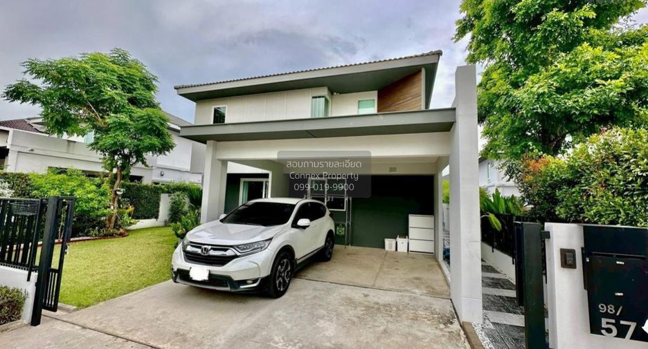 For rent 3 bedrooms house in Khlong Sam Wa, Bangkok