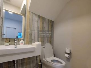 For rent 3 bedrooms townhouse in Bang Phli, Samut Prakan