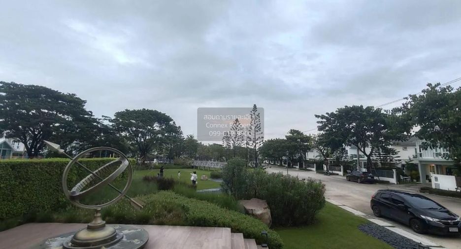For rent 3 bedrooms townhouse in Bang Phli, Samut Prakan
