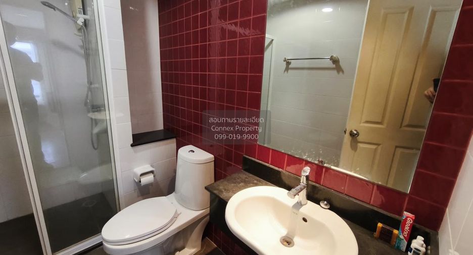 For rent 1 bed condo in Phra Khanong, Bangkok