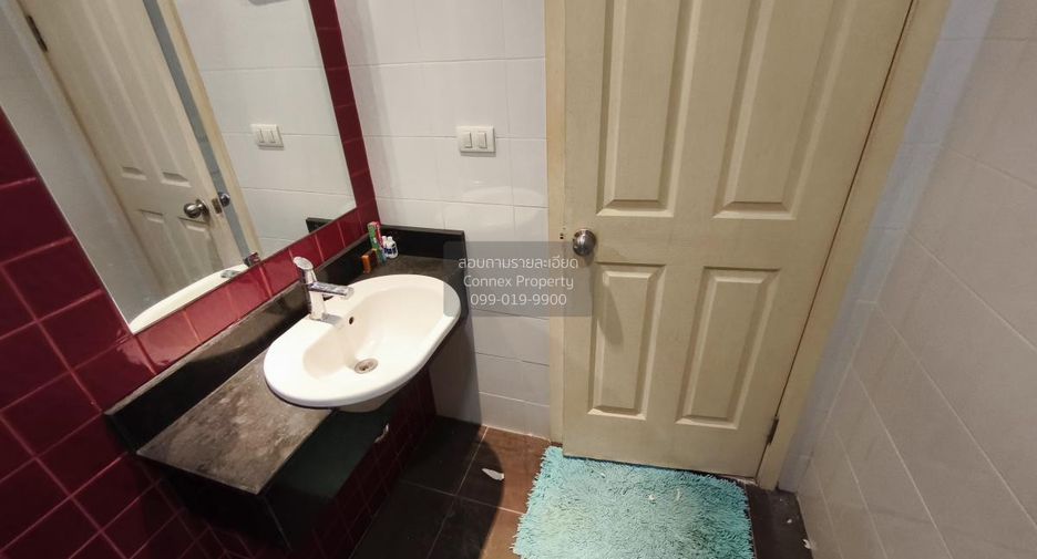 For rent 1 bed condo in Phra Khanong, Bangkok