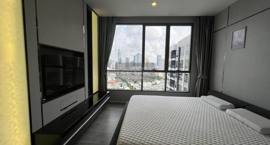 For rent 2 bedrooms condo in Sathon, Bangkok