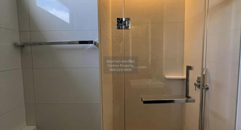For rent 2 bedrooms condo in Sathon, Bangkok