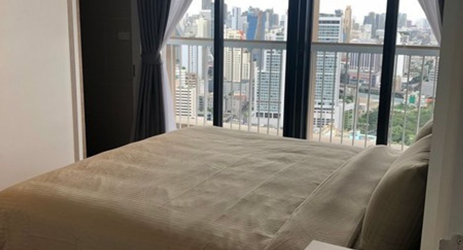 À louer 2 chambres condo à Khlong Toei, Bangkok