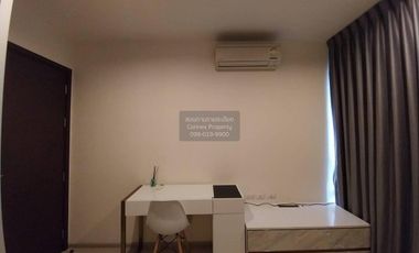 Condo en alquiler de 2 habitaciones en Huai Khwang, Bangkok